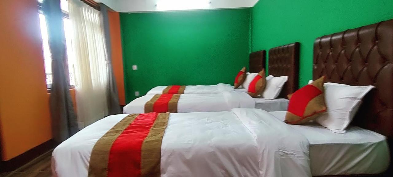 Nepalaya Home Hostel Katmandu Zewnętrze zdjęcie